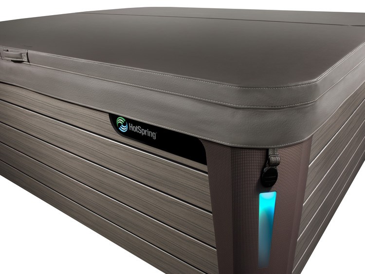 Hot Tub Safety Tips for You and Your Family